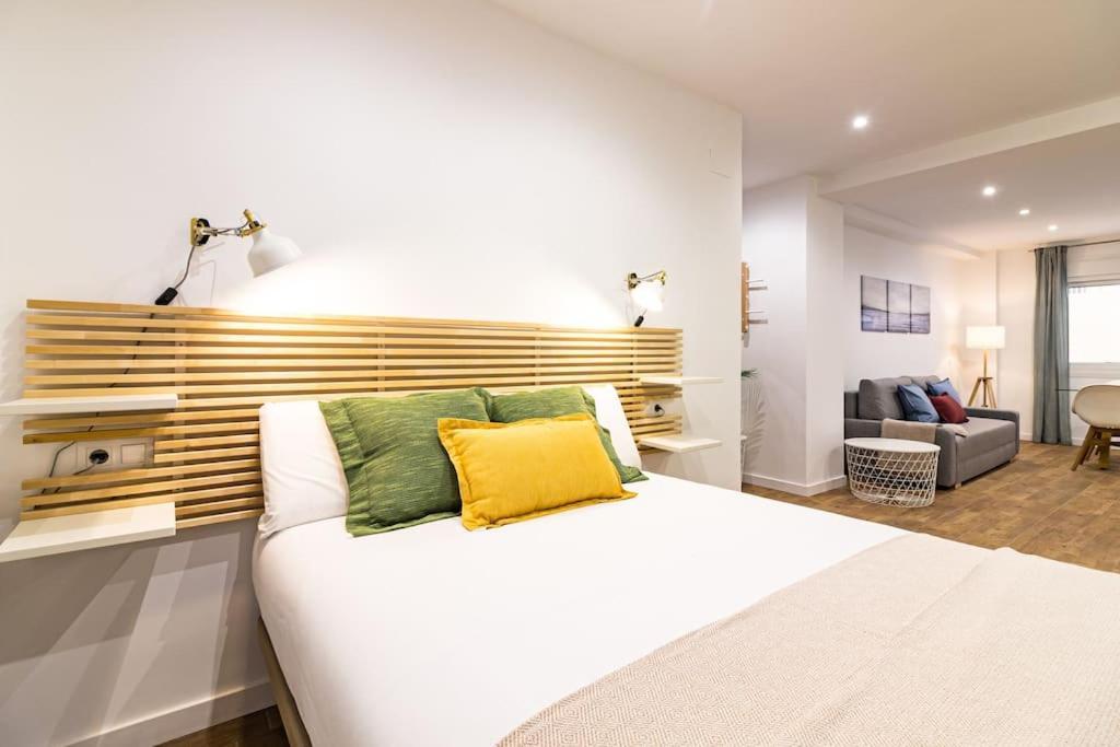 Malagueta Apartments Málaga Dış mekan fotoğraf